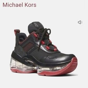 Micheal Kors Olympia size 8.5 Hard to Find.